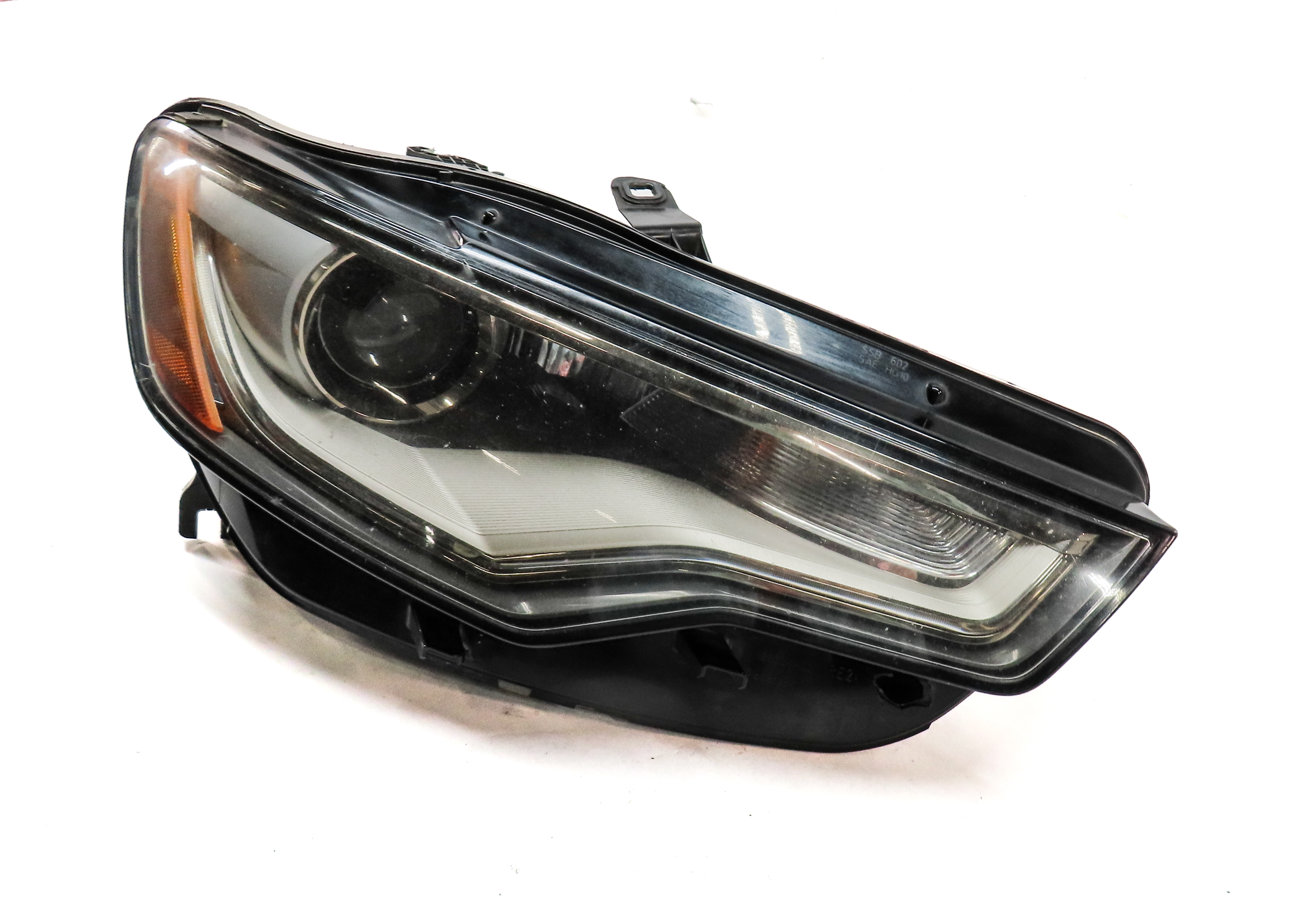 2012-2015 AUDI A6 (C7) RIGHT PASSENGER XENON HID HEADLIGHT LIGHT LAMP (NON AFS) — exact item pictured